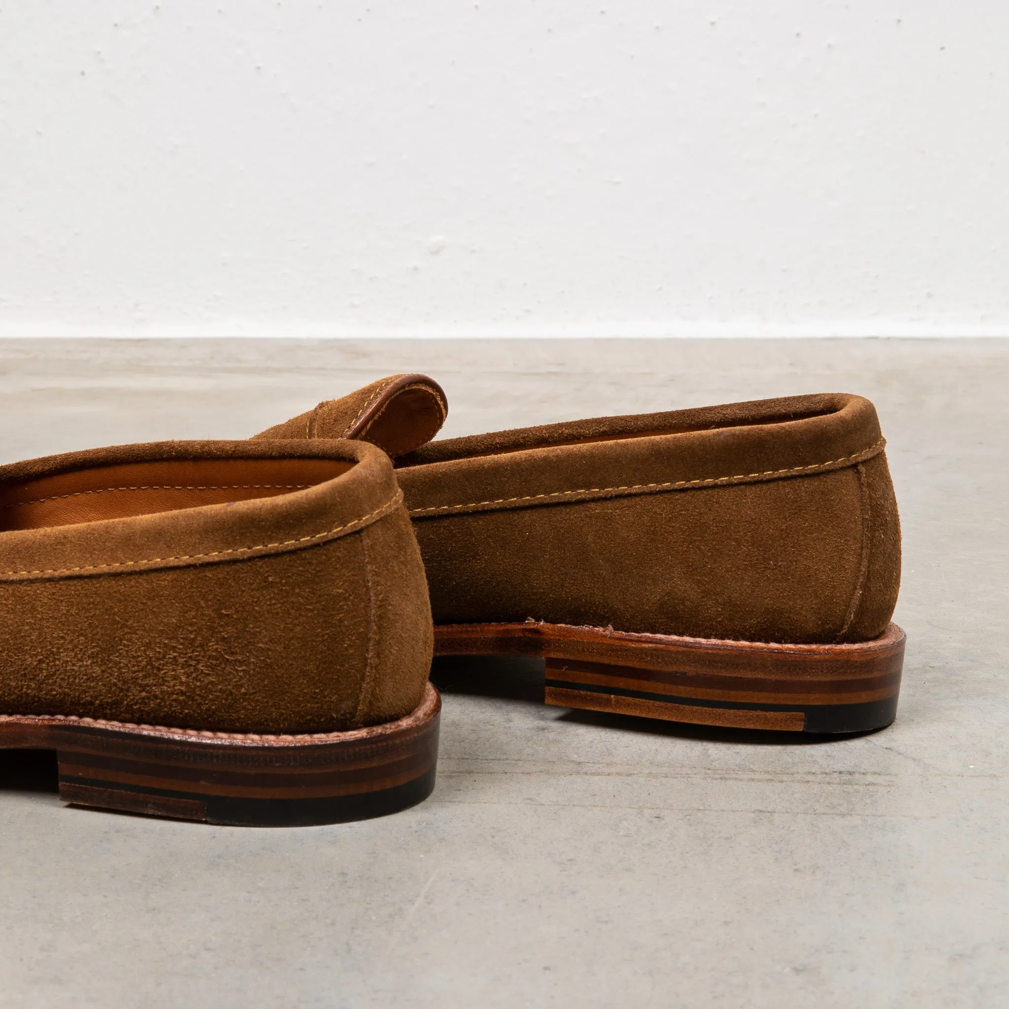 Alden Leisure loafer Snuff suede