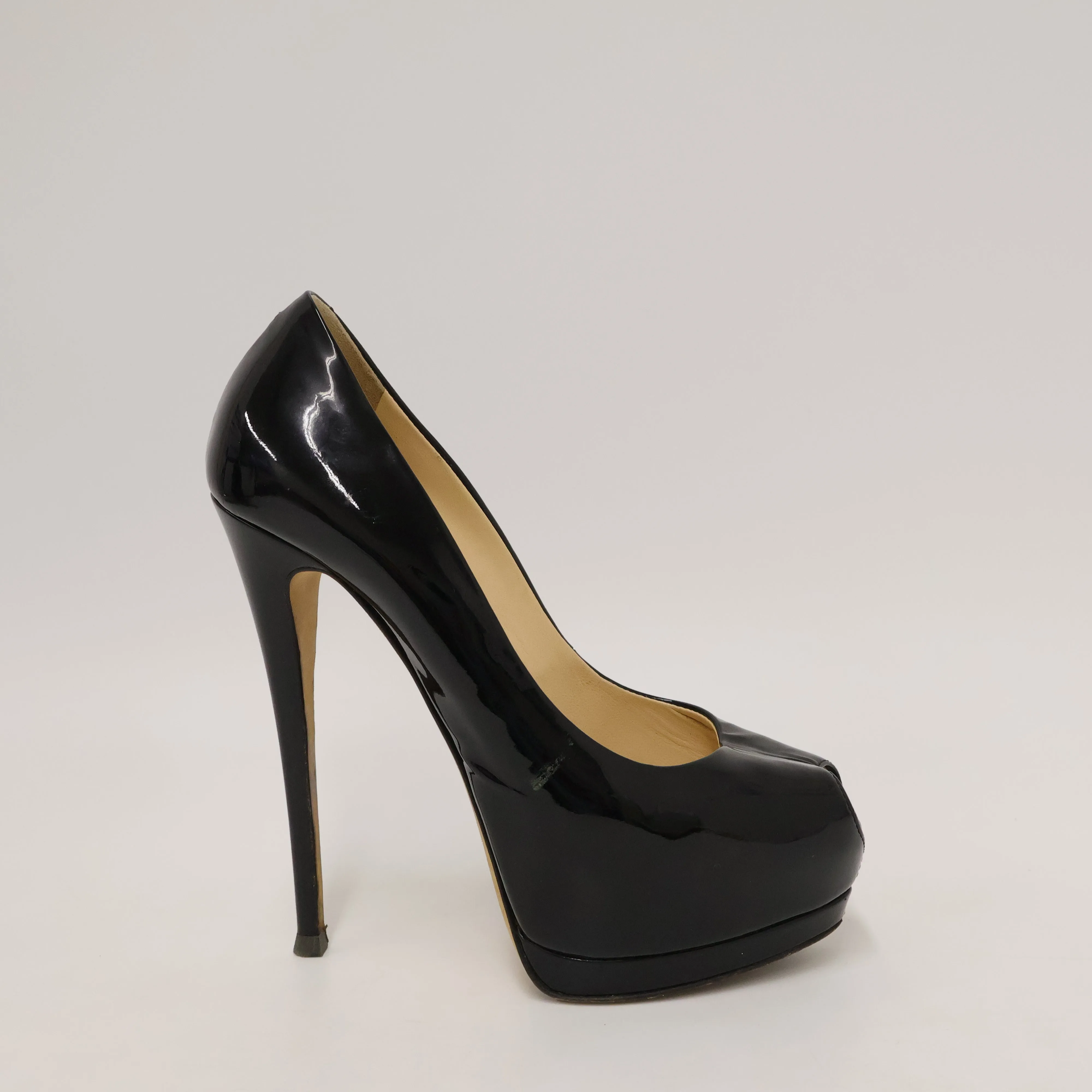 Giuseppe Zanotti Patent Peep Toe Black