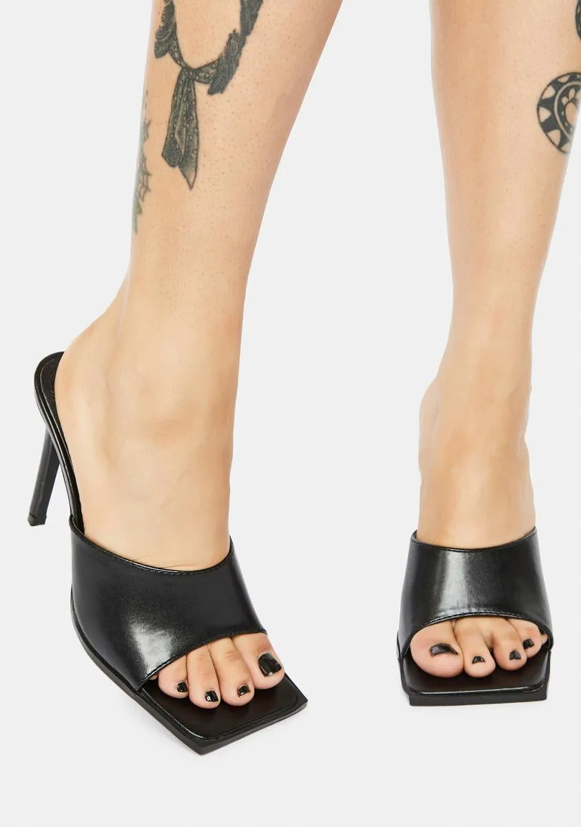 Got A Knack Square Toe Kitten Heels