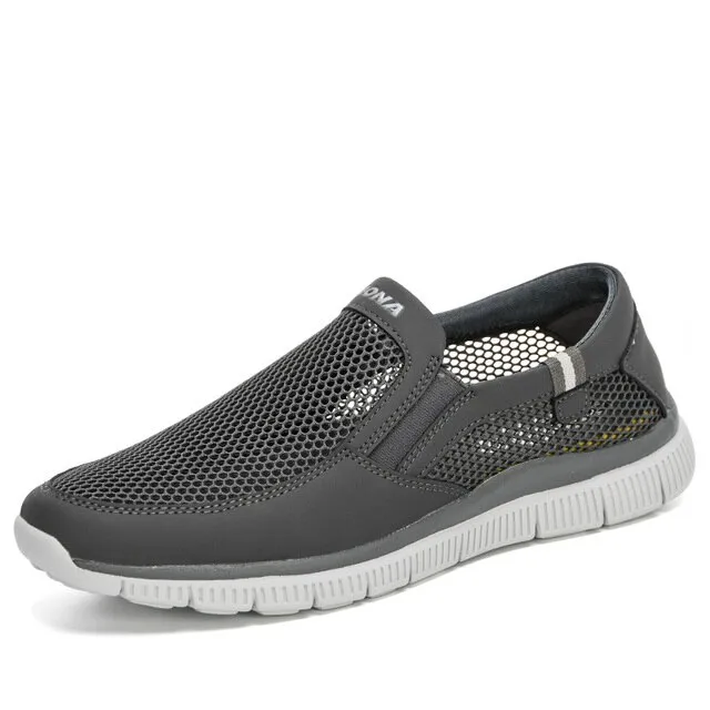 Loky Men's Slip-On Sneakers