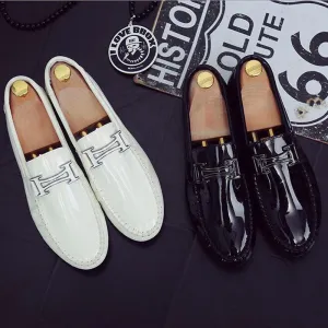 New Arrival Men Fashion Patent Leather Driving Doug Shoes Slip-on Casual Breathable Soft Flats Loafers Shoes Big Size 39-44