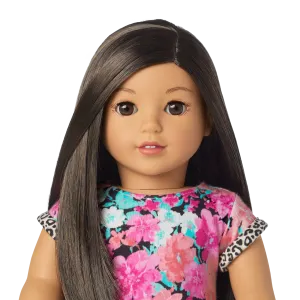 Truly Me™ 18-inch Doll #124 with straight black-brown hair